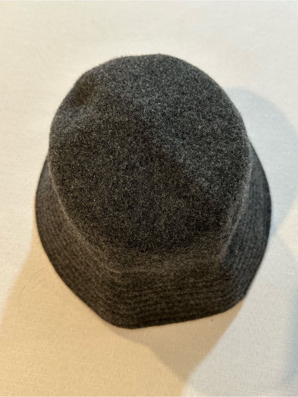 Uniqlo 100% Wool Charcoal Gray Bucket Hat One Size